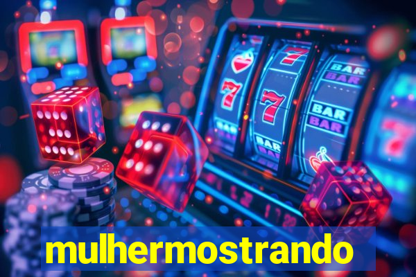 mulhermostrandoopeito