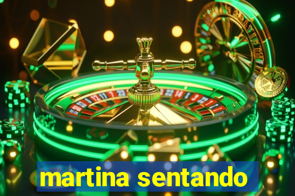 martina sentando
