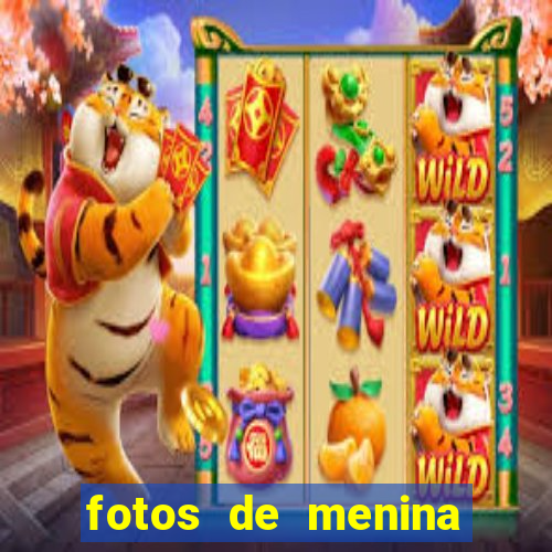 fotos de menina cacheada no espelho